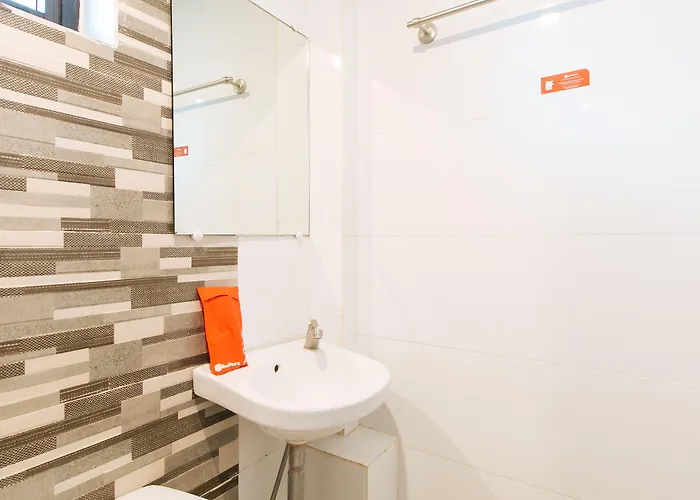 Reddoorz @ Walk Hotel Manila